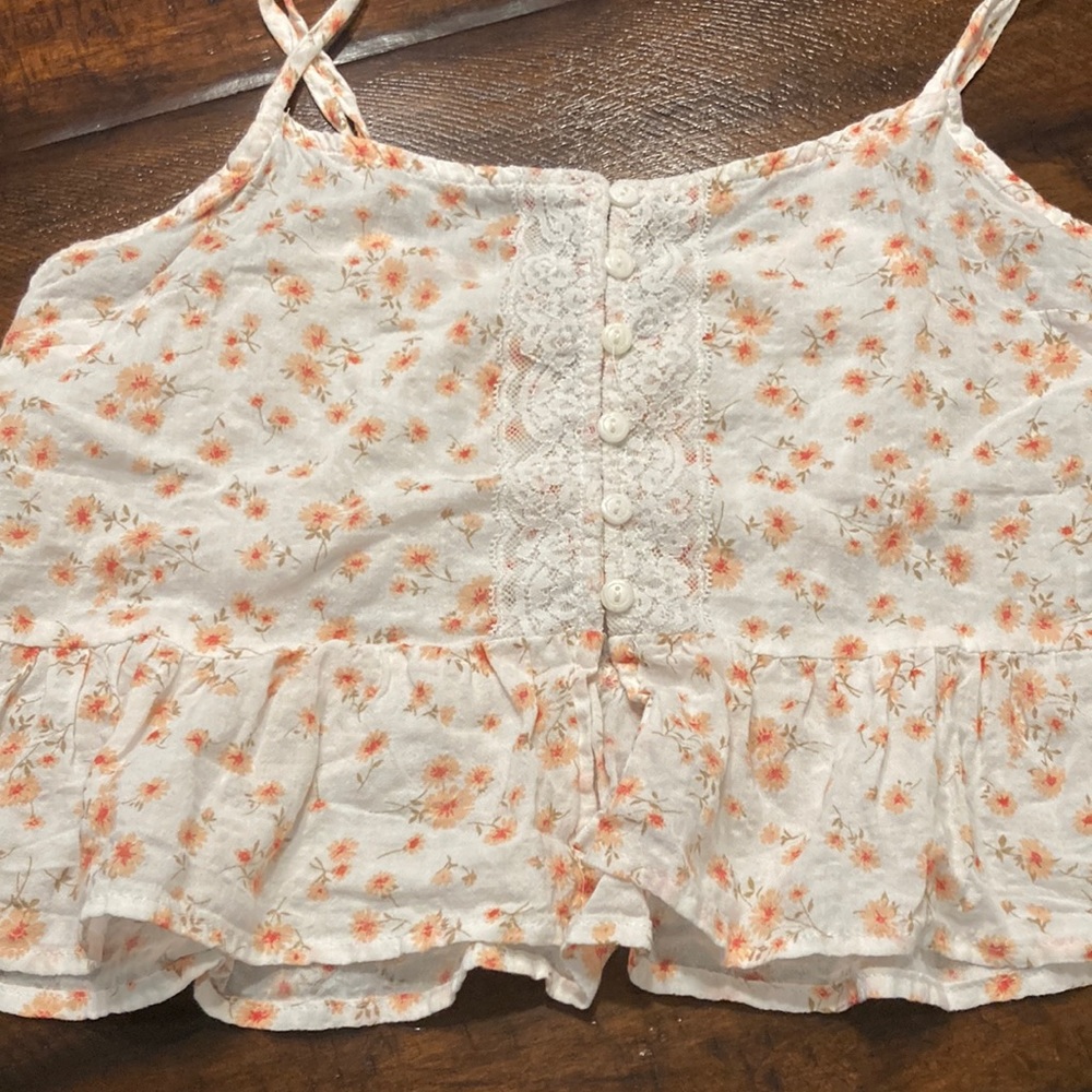 Floral flowy lace tank